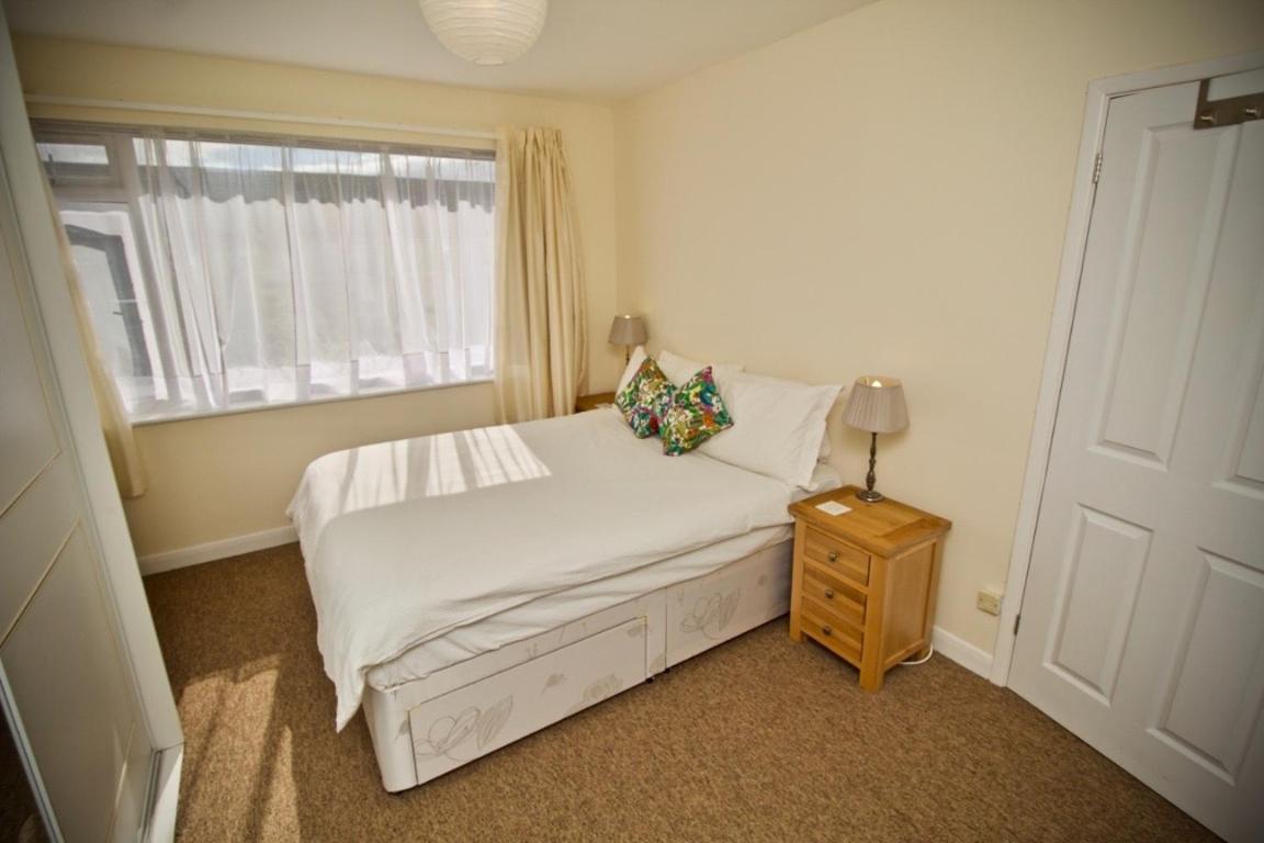 Henry'S Guesthouse Bath Luaran gambar