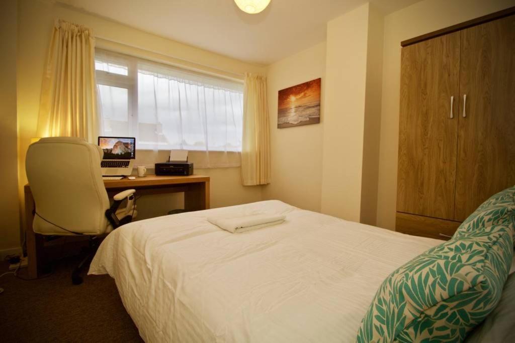 Henry'S Guesthouse Bath Luaran gambar